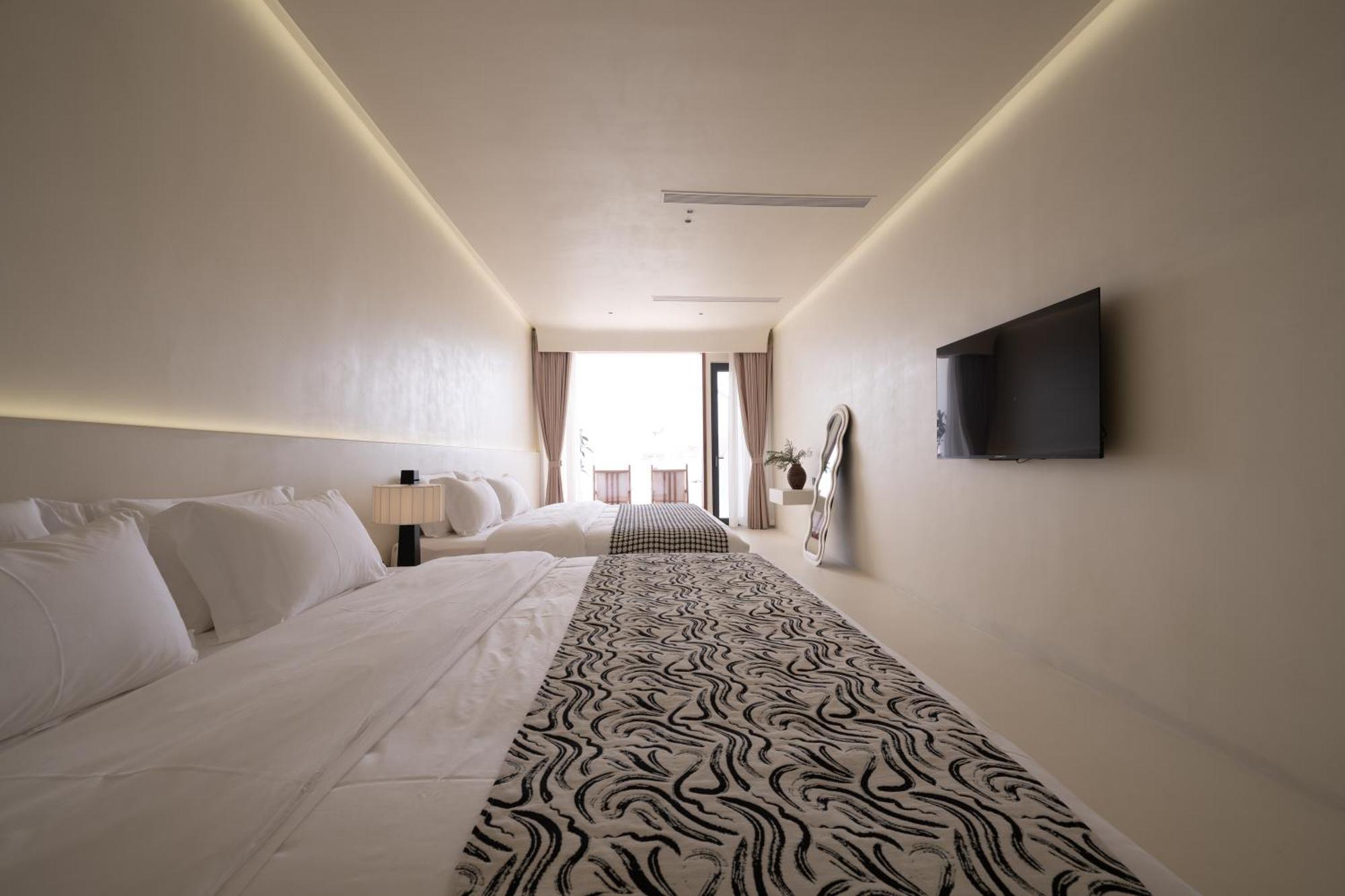 Dali Antu Landscape View Hotel Room photo